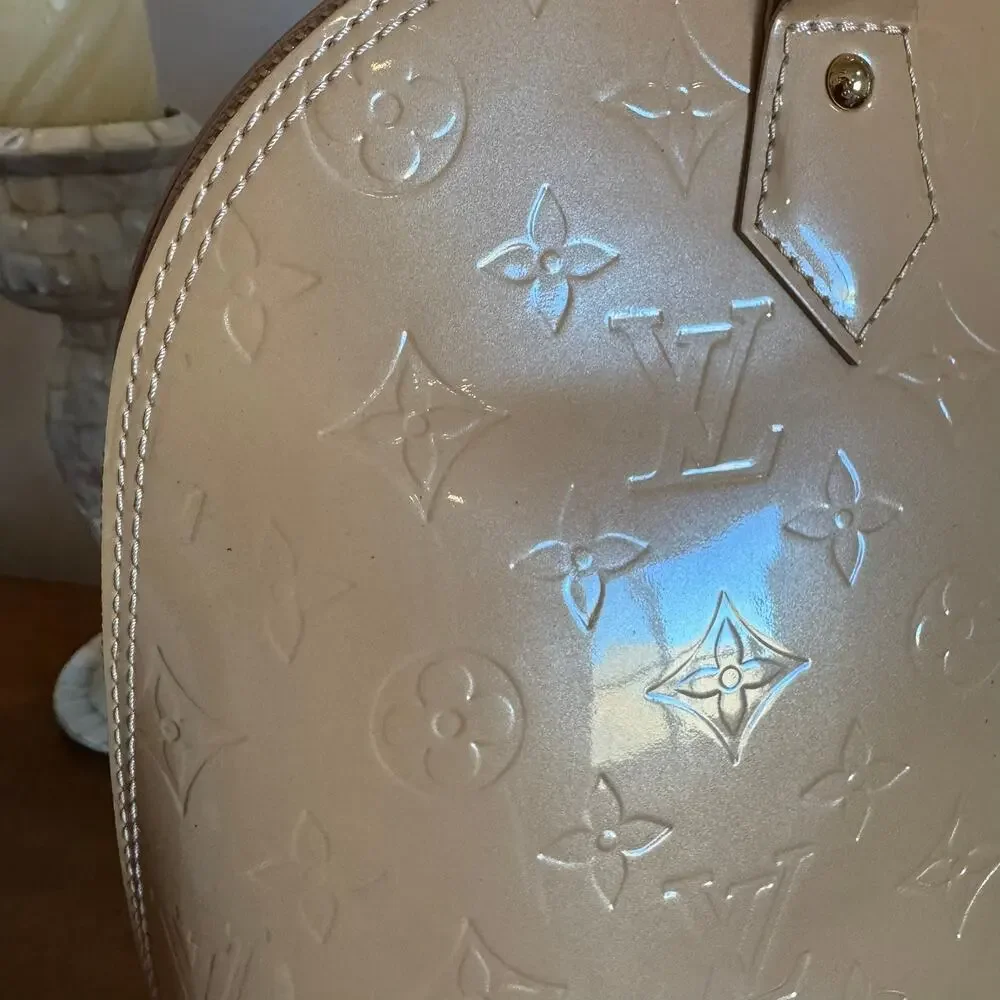 Vintage Louis Vuitton Vernis Alma Handbag Monogram Patent Leather - Picture 14 of 16